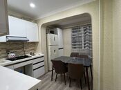 Satılır 3 otaqlı köhnə tikili 85 m², İnşaatçılar m., photo 3 from 8