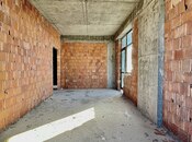 Продаётся 2-комн. новостройка 84 м², м. Кара Караев, photo 2 from 8