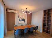 3-комн. новостройка - м. 8 ноября - 148 м²
