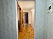Satılır 2 otaqlı köhnə tikili 55 m², İnşaatçılar m., photo 7 from 8
