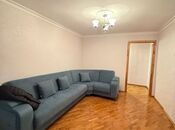Satılır 2 otaqlı köhnə tikili 55 m², İnşaatçılar m., photo 2 from 8