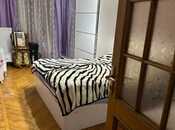 Satılır 4 otaqlı köhnə tikili 100 m², Xalqlar Dostluğu m., photo 3 from 8
