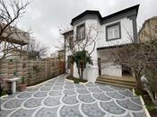 6 otaqlı həyət evi/bağ evi - Badamdar q. - 200 m²