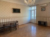 Satılır 3 otaqlı köhnə tikili 70 m², Nizami m., photo 6 from 8