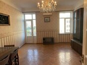 Satılır 3 otaqlı köhnə tikili 70 m², Nizami m., photo 4 from 8
