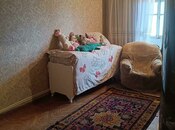 Satılır 3 otaqlı köhnə tikili 85 m², Massiv D q., photo 2 from 8