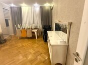3 otaqlı yeni tikili - İnşaatçılar m. - 135 m²