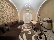 Объявление №5895545 - Баку, м. 28 мая, 4-комн., 112 м², 1/3 этаж