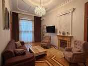 Satılır 7 otaqlı köhnə tikili 450 m², Sahil m., photo 3 from 8