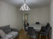 Satılır 3 otaqlı köhnə tikili 70 m², Azadlıq Prospekti m., photo 2 from 8