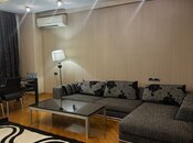 Elan №5900084 - Bakı, 28 May m., 3 otaqlı, 145 m², 3/18 mərtəbə