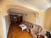 Продаётся 3-комн. вторичка 80 м², м. Кара Караев, photo 2 from 8