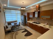 Elan №5901636 - Bakı, Nəriman Nərimanov m., 3 otaqlı, 130 m², 13/16 mərtəbə