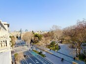 Satılır 3 otaqlı köhnə tikili 90 m², İçəri Şəhər m., photo 2 from 8