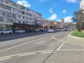 Продаётся 3-комн. вторичка 70 м², м. Элмляр Академиясы, photo 2 from 8