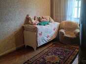 Satılır 3 otaqlı köhnə tikili 81 m², Yeni Günəşli q., photo 2 from 8