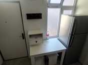 Продаётся 2-комн. вторичка 28 м², м. Низами, photo 2 from 8