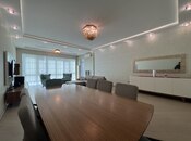 4 otaqlı yeni tikili - Şah İsmayıl Xətai m. - 220 m²