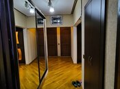 Satılır 3 otaqlı köhnə tikili 85 m², Xalqlar Dostluğu m., photo 3 from 8