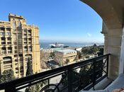 Продаётся 3-комн. вторичка 72 м², м. Ичеришехер, photo 2 from 8