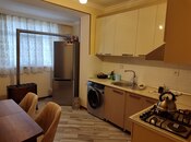 Продаётся 3-комн. вторичка 80 м², photo 2 from 8