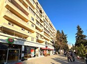 Satılır 3 otaqlı köhnə tikili 80 m², Qara Qarayev m., photo 4 from 8