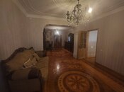 Satılır 4 otaqlı köhnə tikili 100 m², Azadlıq Prospekti m., photo 2 from 8