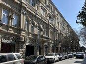 Satılır 3 otaqlı köhnə tikili 90 m², Sahil m., photo 2 from 8