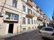 Продаётся 3-комн. вторичка 82 м², м. Сахил, photo 1 from 8