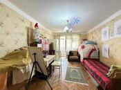 Satılır 4 otaqlı köhnə tikili 110 m², Xalqlar Dostluğu m., photo 5 from 8