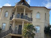 9 otaqlı həyət evi/bağ evi - Azadlıq Prospekti m. - 600 m²