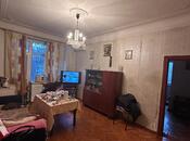 Satılır 2 otaqlı köhnə tikili 65 m², Nizami m., photo 2 from 8