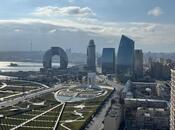 Elan №5913716 - Bakı, Şah İsmayıl Xətai m., 10 otaqlı, 1000 m², 25/28 mərtəbə