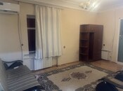 Сдаётся 2-комн. вторичка 35 м², м. Иншаатчылар, photo 2 from 8