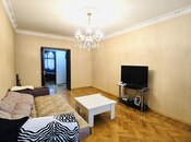 Elan №5914812 - Bakı, 28 May m., 3 otaqlı, 90 m², 3/5 mərtəbə