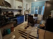 Satılır 3 otaqlı köhnə tikili 85 m², Bakıxanov q., photo 8 from 8