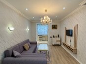 Продаётся 2-комн. вторичка 50 м², м. Нариман Нариманов, photo 1 from 8