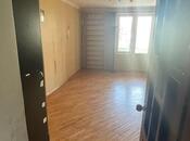 Продаётся 3-комн. вторичка 80 м², м. Иншаатчылар, photo 4 from 8