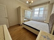 Сдаётся 2-комн. новостройка 70 м², м. 20 января, photo 2 from 5