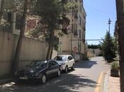 Satılır 6 otaqlı həyət evi/bağ evi 450 m², Elmlər Akademiyası m., photo 5 from 8