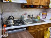 Satılır 2 otaqlı köhnə tikili 55 m², Neftçilər m., photo 2 from 8