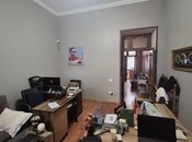 Satılır 2 otaqlı köhnə tikili 70 m², Sahil m., photo 5 from 8