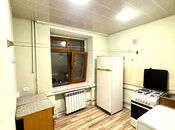 Satılır 2 otaqlı köhnə tikili 50 m², Nəsimi r., photo 3 from 8