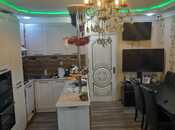 Satılır 4 otaqlı köhnə tikili 108 m², Xalqlar Dostluğu m., photo 2 from 8