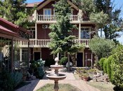 Elan №5923583 - Bakı, Qaraçuxur q., 10 otaqlı, 300 m²