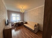 Satılır 1 otaqlı köhnə tikili 45 m², İnşaatçılar m., photo 2 from 8