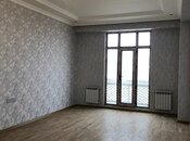 Продаётся 3-комн. новостройка 105 м², м. Кара Караев, photo 2 from 8