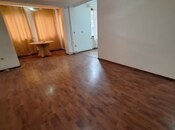 Satılır 2 otaqlı köhnə tikili 45 m², İnşaatçılar m., photo 4 from 8