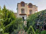 6 otaqlı həyət evi/bağ evi - Novxanı q. - 250 m²