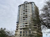 Satılır 4 otaqlı yeni tikili 210 m², Nizami m., photo 2 from 8